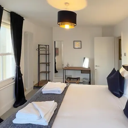 Luxury Ramsgate Harbour View By Adliv Apartment Exterior photo